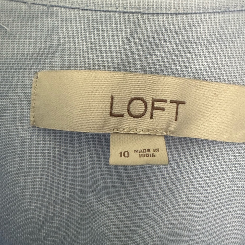 LOFT Light Blue Button-Up Shirt - Picture 3 of 4